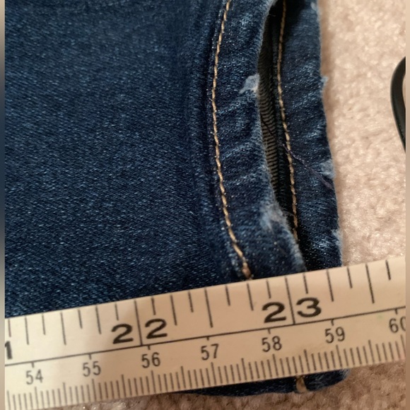 AG Adriano Goldschmied jeans. High rise. The Farrah Skinny Ankle. Size 25R. - Picture 8 of 9